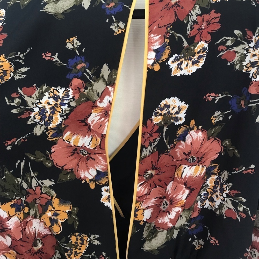 Floral Jumpsuit - Picture 6 of 6